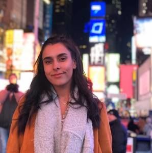 Meet your Posher, Natalie